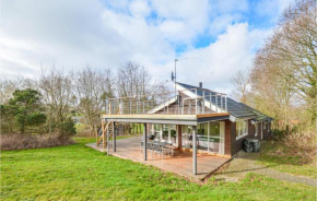 3 Bedroom Pet Friendly Home In Ebeltoft